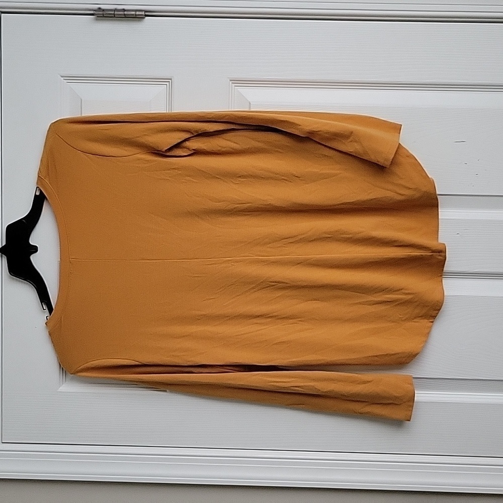 Zenana Women's Long Sleeve Top - Picture 5 of 10